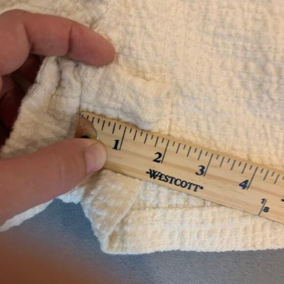 H&M Cream Ivory Textured Pleated Shorts 8 M Medium - Picture 4 of 7